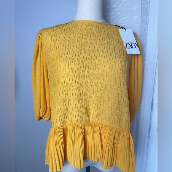 NWT Zara Spring Orange Yellow Flowy Pleated Blouse Top 3/4 Puff Sleeve Small - Picture 2 of 10